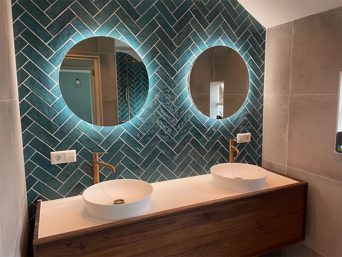 Badkamer groene wandtegel